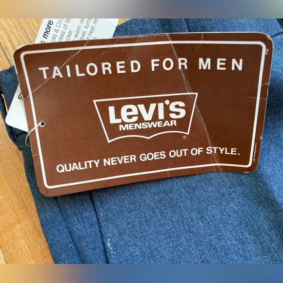 Gray Levi’s Sta-Prest Action Slacks, 36x29 - Picture 8 of 12